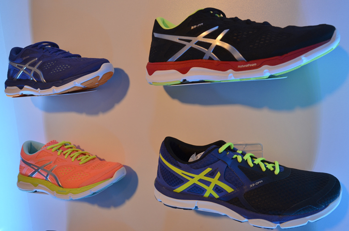 pressday-asics14-natural33