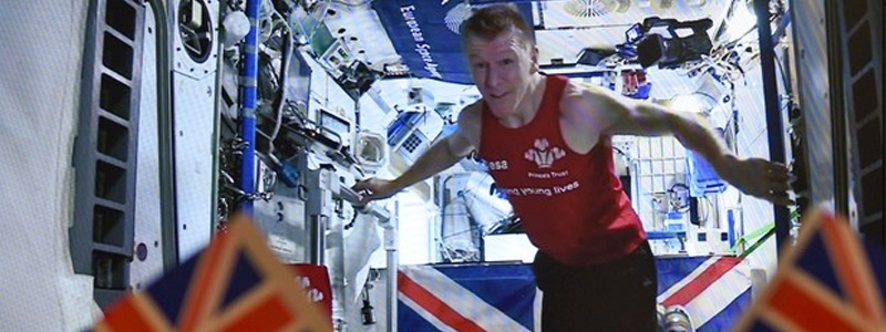 Astronauta britânico completa maratona no espaço