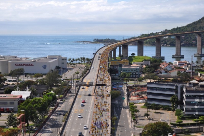 terceira-ponte-10-milhas-garoto-corrida-desafio