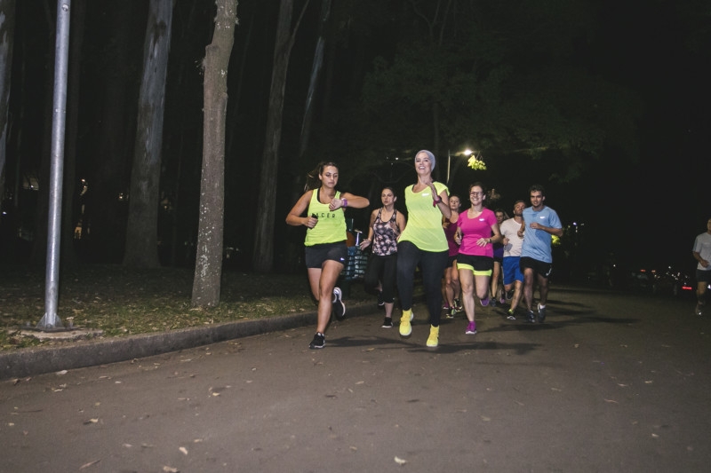 Treinos com foco em velocidade no Voando Baixo (Divulgação/Nike)